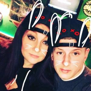 Meet your Posher, Derek